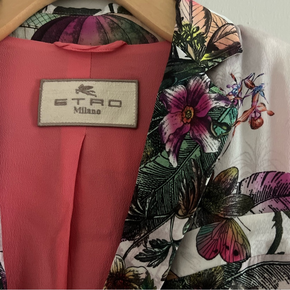 ETRO Milano Floral Butterfly Pink Blazer Sz 40/4 - Picture 2 of 4